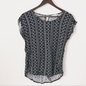 Black & White Patterned Top